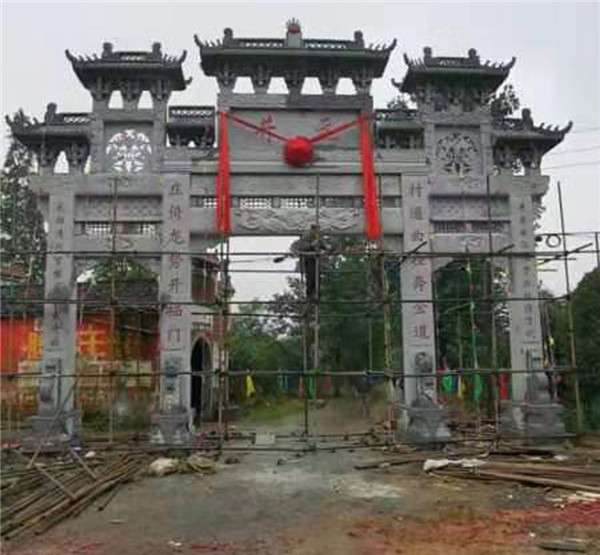 施工现场(图1)