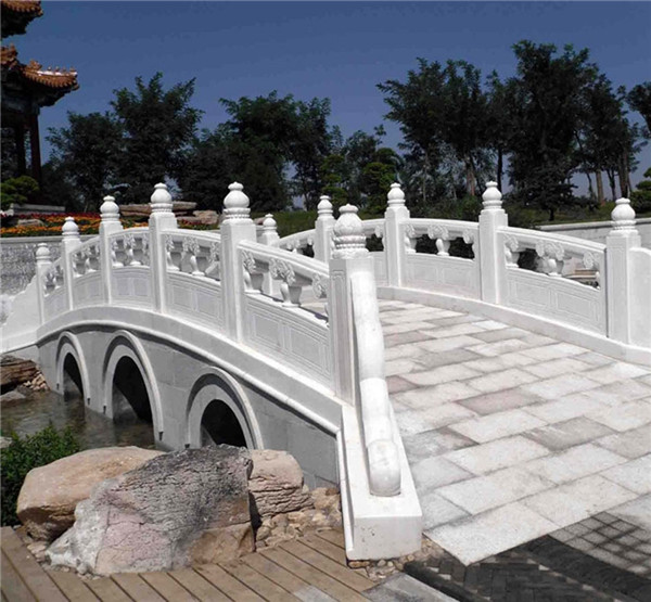 石栏杆(图1)