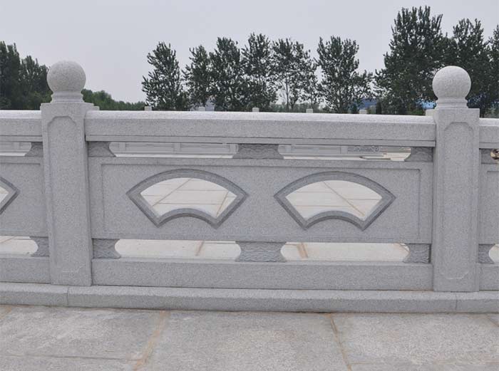 石栏杆